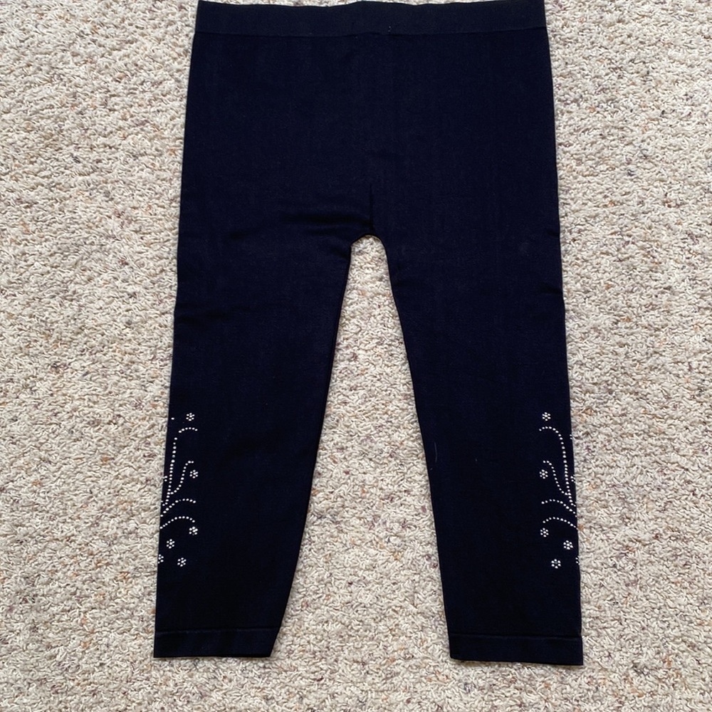 Women’s Large black Soho Lady yoga/stretchy bling capris. - Picture 8 of 10